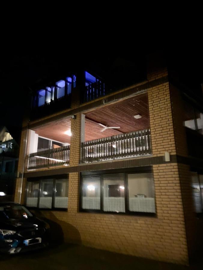 Traumhafte 115 Qm Ferienwohnung Am Steinhuder Meer, Ruhig, Komfortabel, Loggia, Parkplatz, Wifi Wunstorf Eksteriør bilde