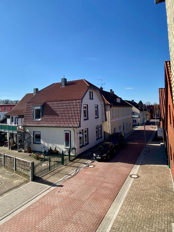 Traumhafte 115 Qm Ferienwohnung Am Steinhuder Meer, Ruhig, Komfortabel, Loggia, Parkplatz, Wifi Wunstorf Eksteriør bilde