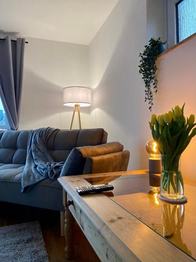 Traumhafte 115 Qm Ferienwohnung Am Steinhuder Meer, Ruhig, Komfortabel, Loggia, Parkplatz, Wifi Wunstorf Eksteriør bilde