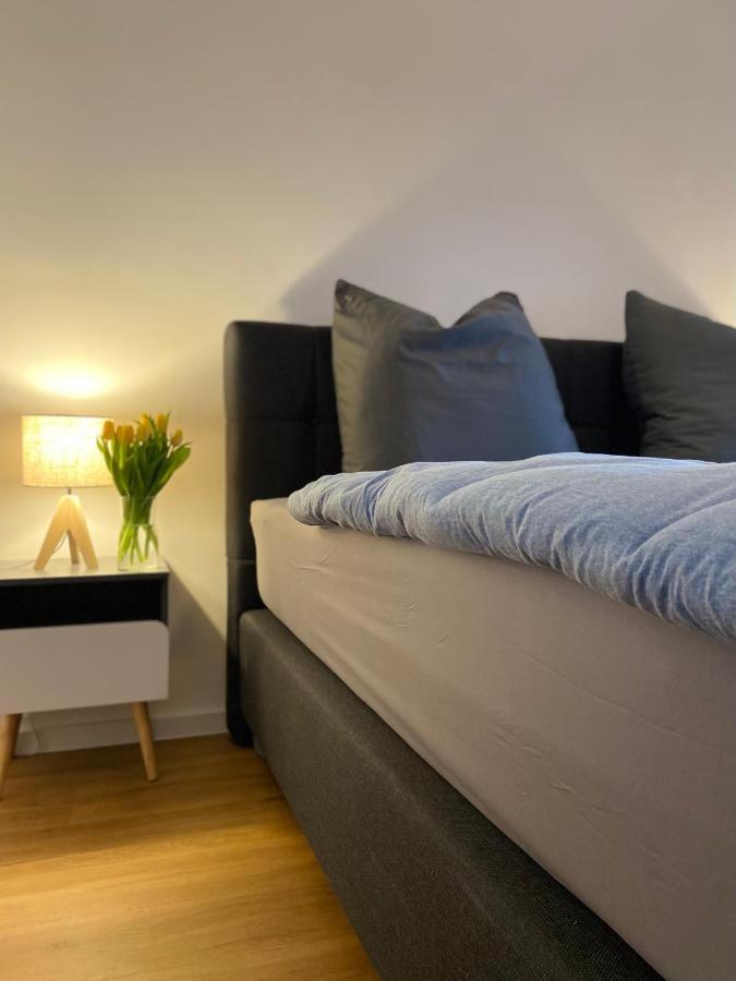 Traumhafte 115 Qm Ferienwohnung Am Steinhuder Meer, Ruhig, Komfortabel, Loggia, Parkplatz, Wifi Wunstorf Eksteriør bilde