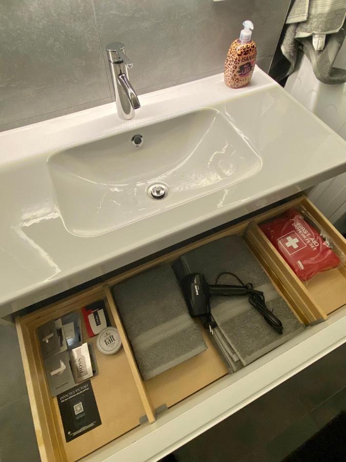 Traumhafte 115 Qm Ferienwohnung Am Steinhuder Meer, Ruhig, Komfortabel, Loggia, Parkplatz, Wifi Wunstorf Eksteriør bilde