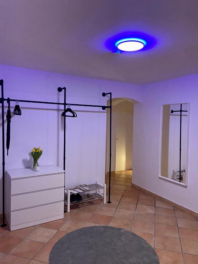 Traumhafte 115 Qm Ferienwohnung Am Steinhuder Meer, Ruhig, Komfortabel, Loggia, Parkplatz, Wifi Wunstorf Eksteriør bilde